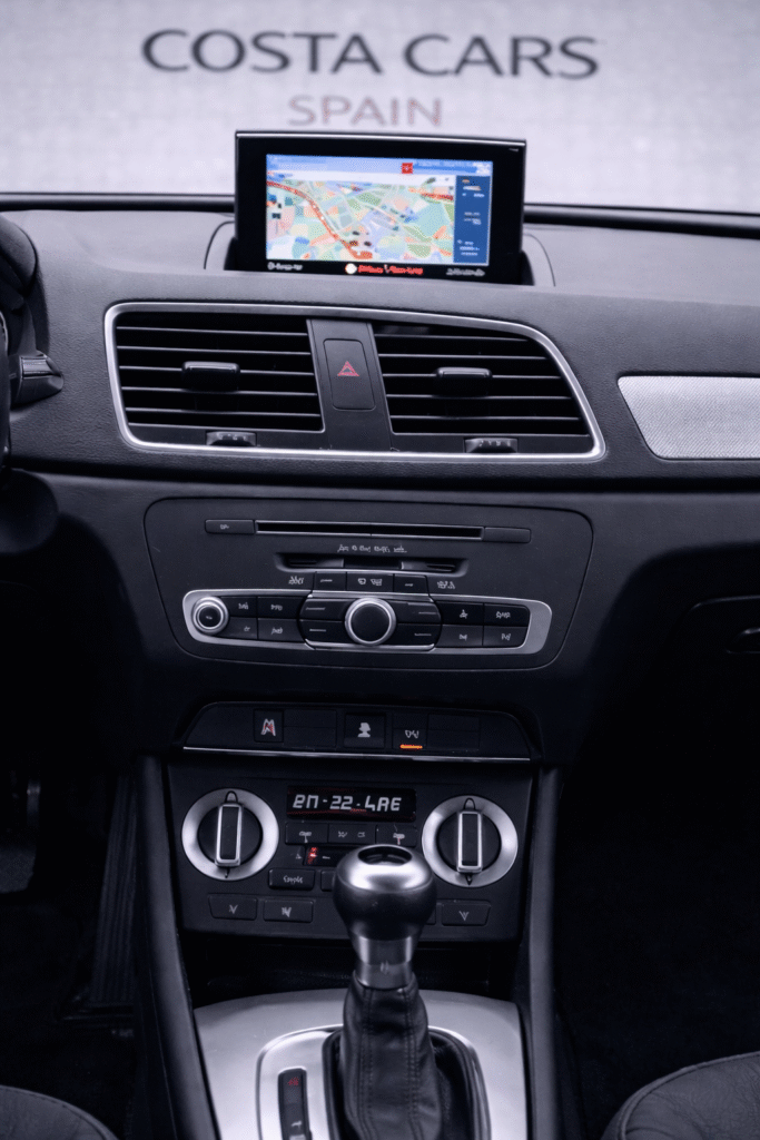 Audi Q3 2.0 TDI quattro Stronic Attraction